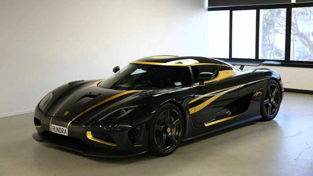 Ban đầu, chiếc siêu xe được thiết kế riêng cho một khách hàng đến từ Hong Kong, hiện chiếc xe đang được rao bán bởi một doanh nghiệp New Zealand