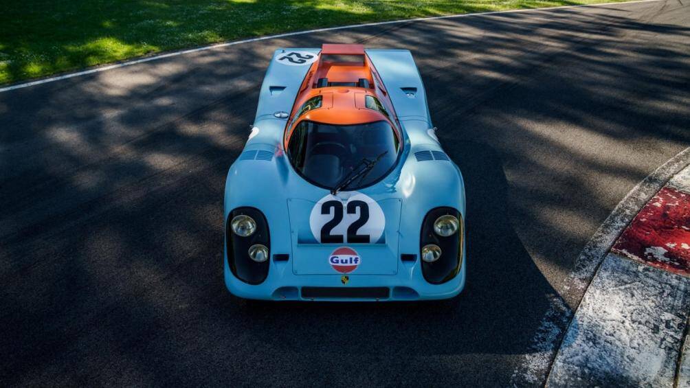 Trước khi được xuất hiện trong phim, Porsche 917K đã được lái bởi David Hobbs và Mike Hailwood trong giải Le Mans 24 giờ vào năm 1970