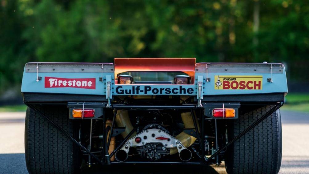 Vào năm 2012, chiếc Porsche đặc biệt này đã trở lại với diện mạo xe đua giải Le Mans với động cơ boxer 12 xi-lanh với 580 mã lực