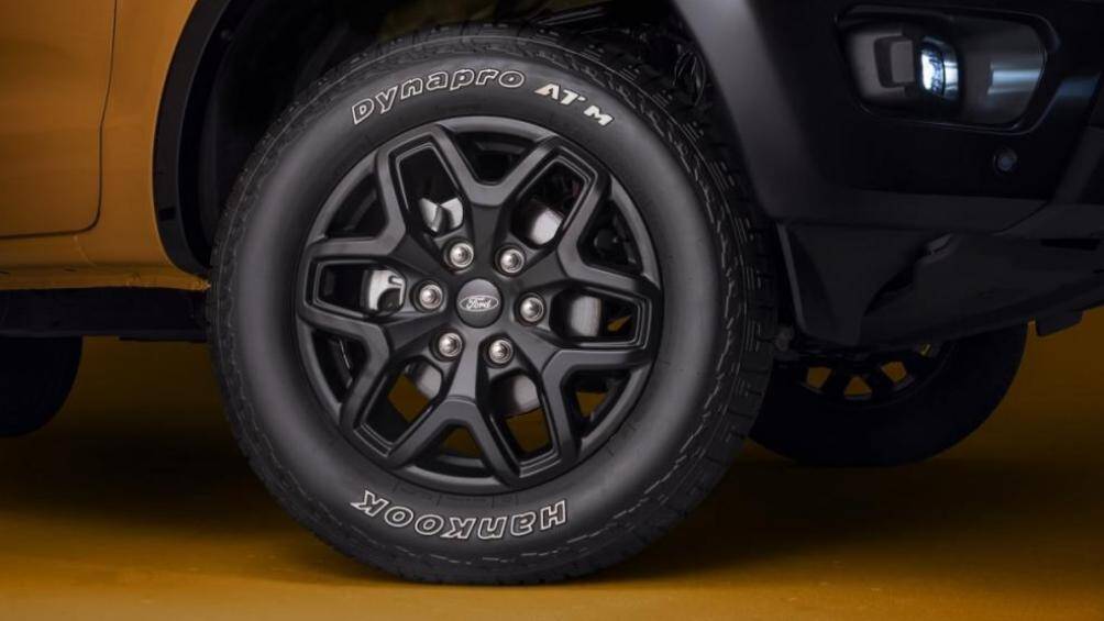 Gói Splash cơ bản có giá 1.495 USD (tương đương khoảng 34 triệu đồng)