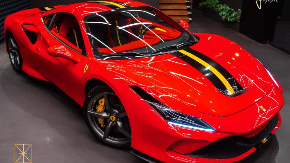 "Siêu ngựa" chỉ mất 2,9 giây để tăng tốc từ 0-100 km/h, 7,9 giây để chạm ngưỡng 200 km/h và có tốc độ tối đa là 340 km/h