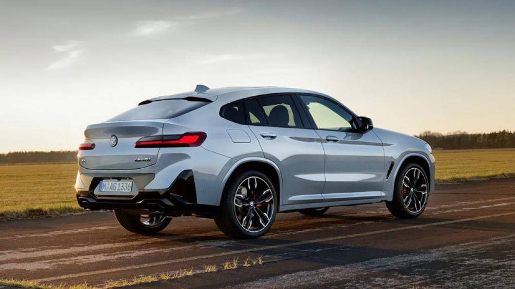 4. BMW X4 M 2021