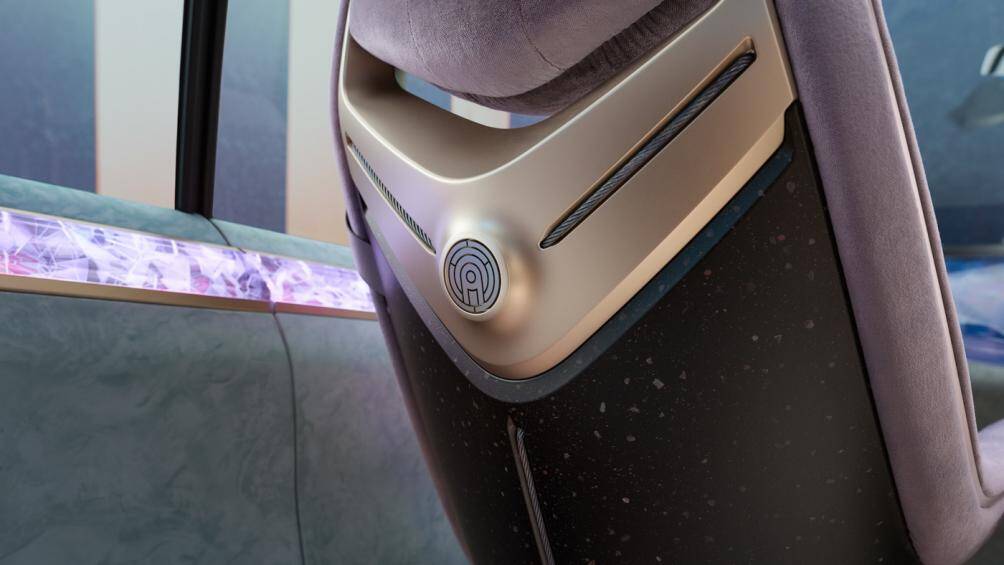 Các chi tiết kim loại trên xe sẽ được làm từ nhôm và thép thứ cấp được sản xuất bằng vật liệu tái chế