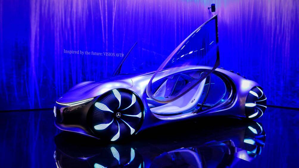 Tại Triển lãm ô tô IAA Munich 2021, phiên bản concept (xe ý tưởng) của Mercedes Vision AVTR đã được hãng giới thiệu với nhiều công nghệ hiện đại