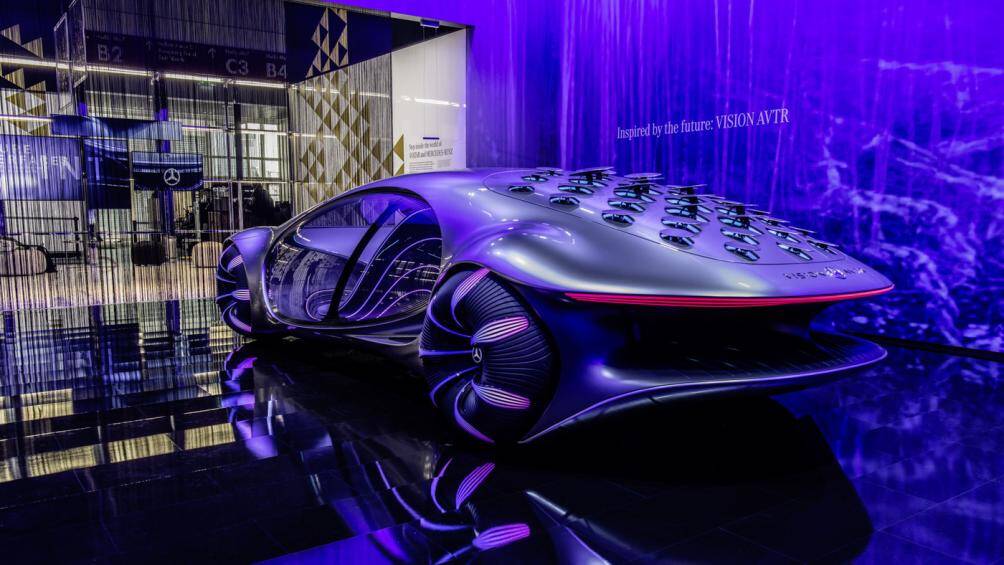 Vision AVTR còn ứng dụng công nghệ 3D từng xuất hiện trong bộ phim Avatar: người điều khiển có thể kết nối với chiếc xe