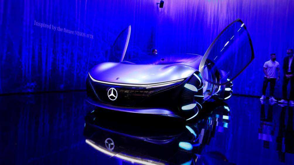 Chúng có thể xoay theo nhiều hướng, qua đó cho phép chiếc xe di chuyển sang ngang hay thậm chí là đi chéo