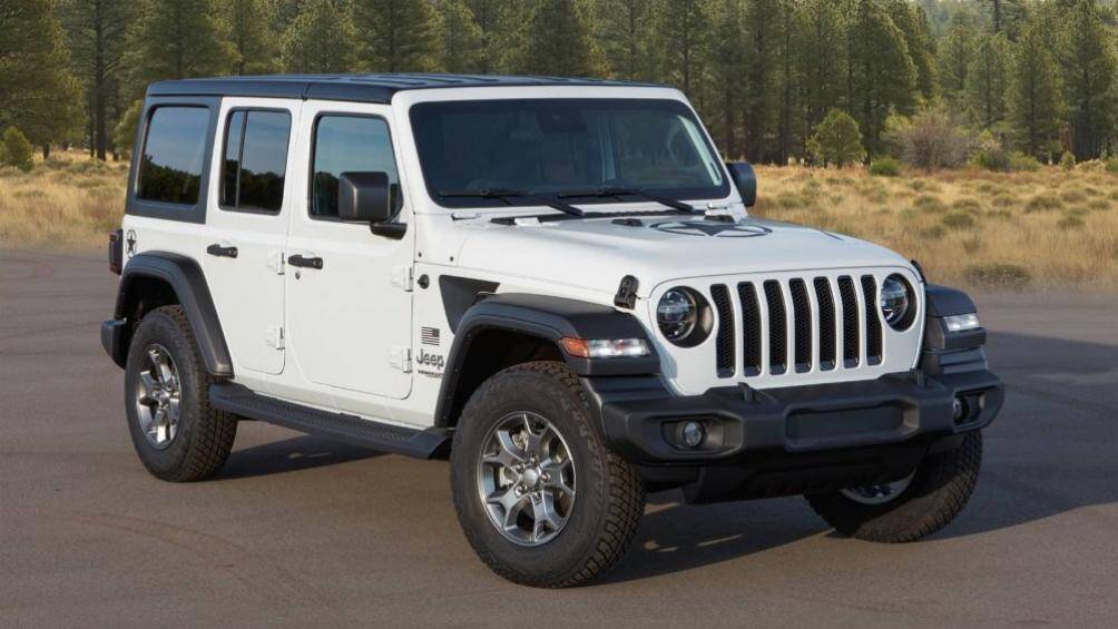 5. Jeep Wrangler (giá khởi điểm: 51.025 USD)