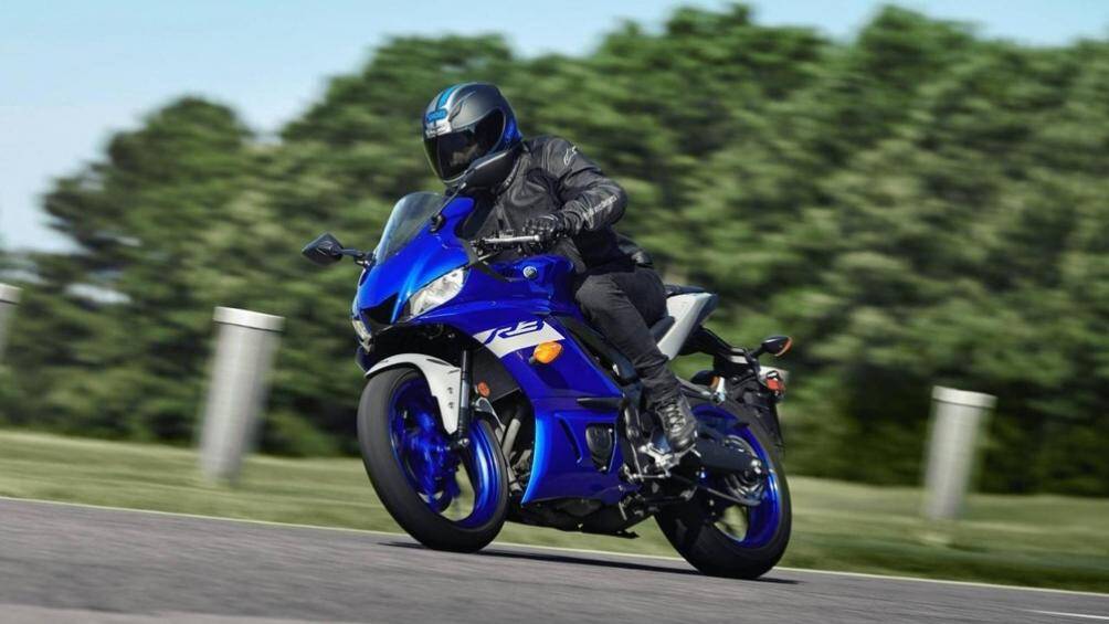 9. Yamaha YZF-R3 2021