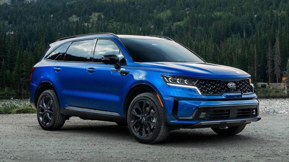 3. Kia Sorento 2021 (mức tiêu hao nhiên liệu ở đường hỗn hợp: 10,9 lít/100 km)