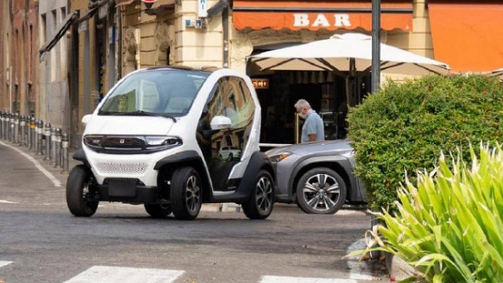 Mẫu xe điện Eli Zero này được thiết kế nhỏ gọn, phù hợp làm phương tiện giao thông hàng ngày
