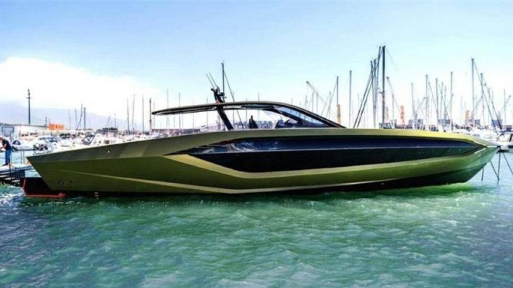 Tecnomar 63 được McGregor đặt hàng từ tháng 10/2020, chỉ 3 tháng sau khi nó được giới thiệu, giá của chiếc du thuyền này lên tới 4 triệu USD