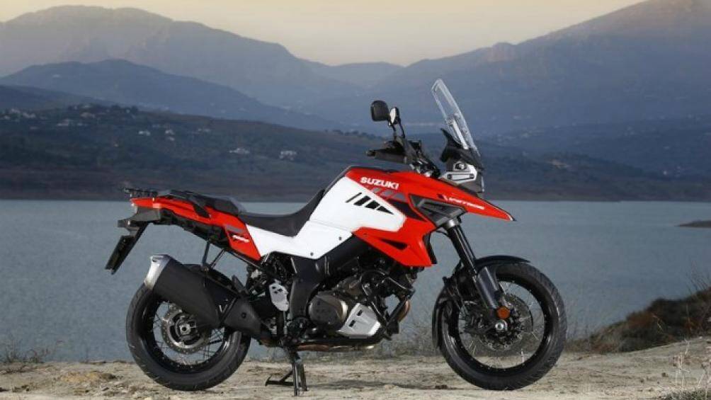 Tại sự kiện, nhà sản xuất cũng đưa ra những thông tin mới về chiếc Suzuki F150 (hay còn được biết đến là Belong 150), GSX-150 và GSX-S150