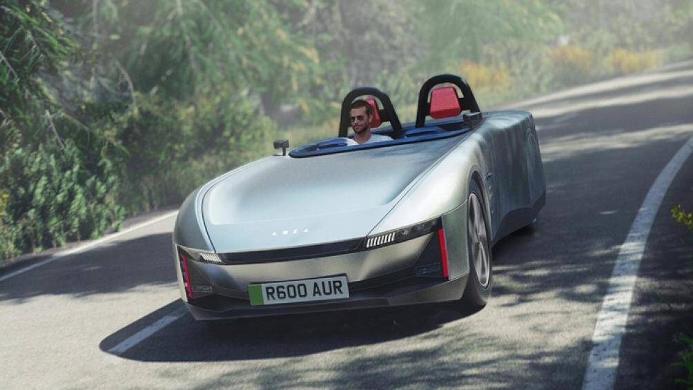Mẫu xe thể thao mui trần Aura chạy điện có khả năng di chuyển lên tới 643 km sau một lần sạc. Dự kiến xe sẽ được ra mắt năm 2026