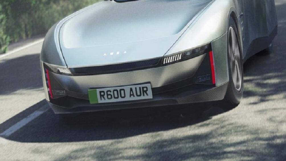 Nắp che bánh sau, màn gió, bộ khuếch tán gió lớn phía sau cũng tối đa hóa hiệu năng và phạm vi hoạt động của chiếc xe thể thao chạy điện