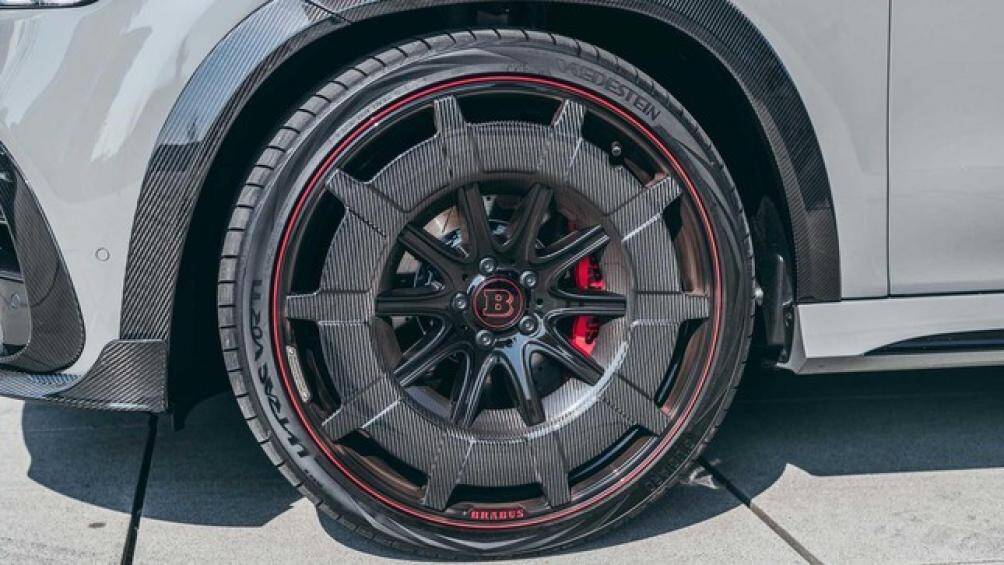 Bánh mâm xe có kích thước 24 inch