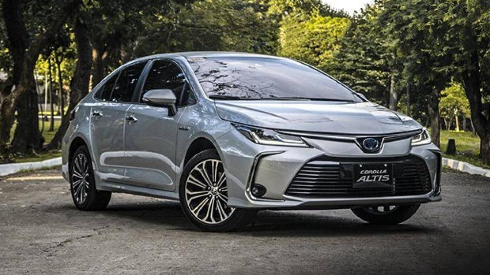 Toyota Corolla (1966 - nay): Gã khổng lồ ô tô Nhật Bản gần đây đã thông báo Corolla đạt doanh số tổng cộng 50 triệu chiếc