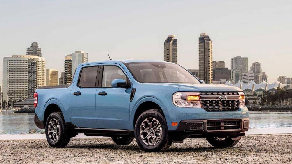 1. Ford Maverick 2022 (giá khởi điểm: 19.995 USD)