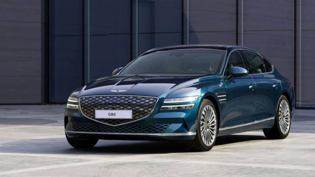 6. Genesis G80 (doanh số: 34.400 chiếc)