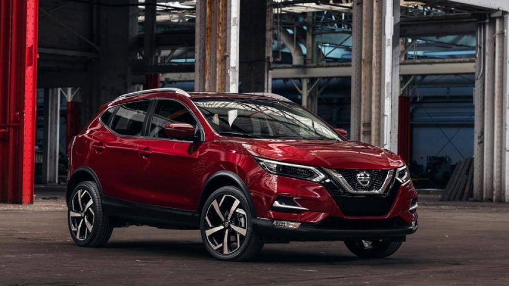 8. Nissan Rogue Sport 2021 (giá khởi điểm: 25.110 USD)