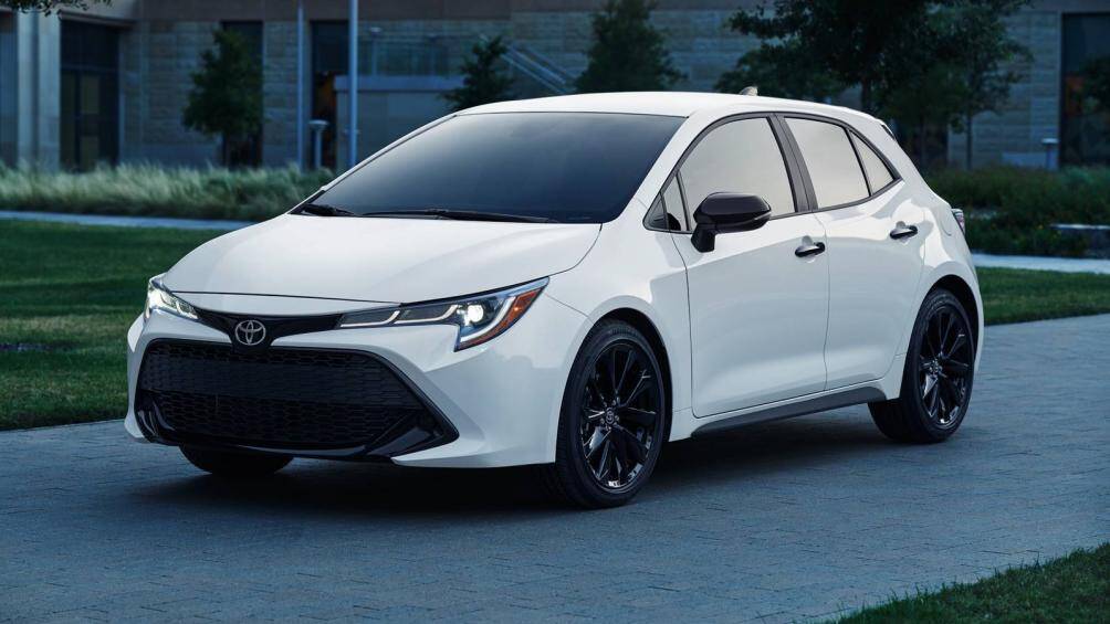 9. Toyota Corolla Hatchback 2021 (giá khởi điểm: 21.560 USD)