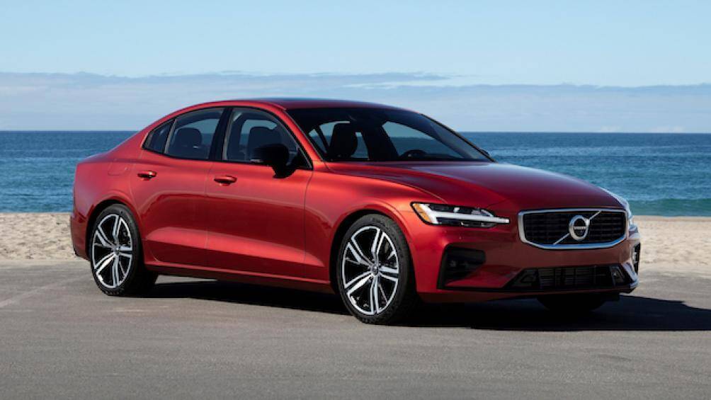 1. Volvo S60 R-Design 2020