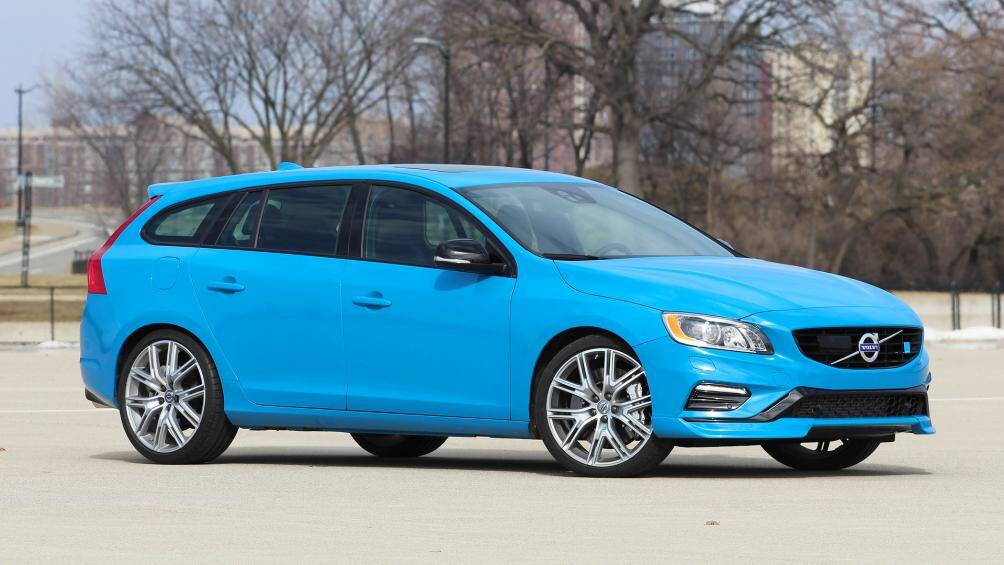 2. Volvo V60 Polestar 2017