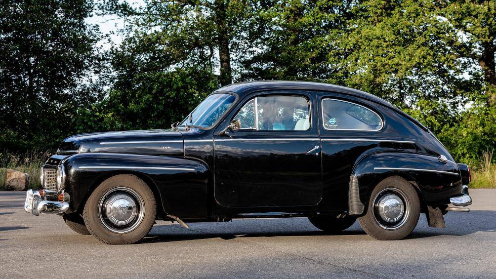 8. Volvo PV544 1958