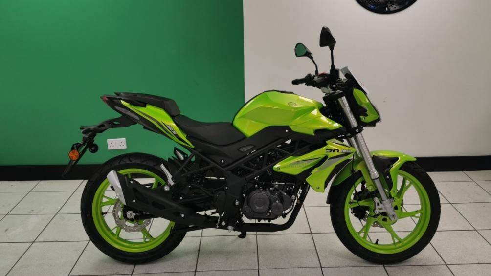 6. Benelli BN 125 (giá khởi điểm: 3.723 USD)