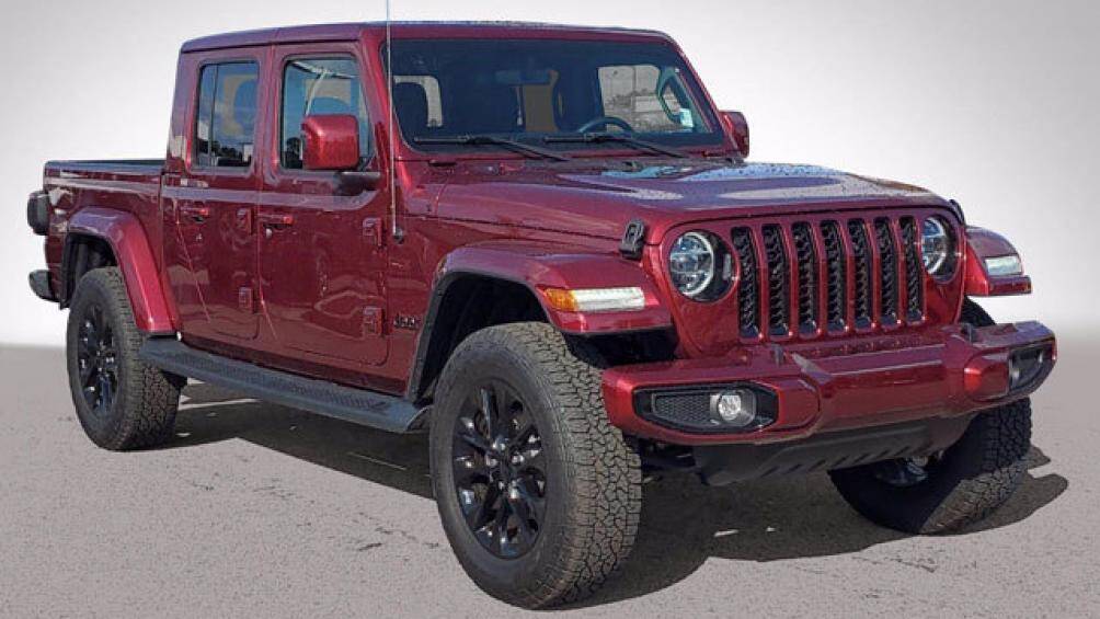 7. Jeep Gladiator High Altitude 2021 (giá khởi điểm: 51.765 USD)