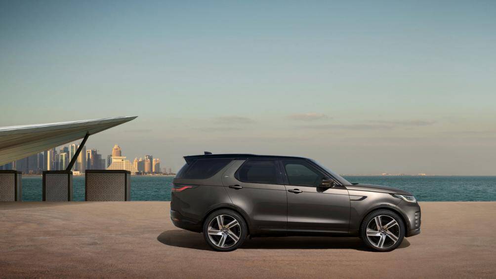 Theo công bố từ Land Rover, Discovery Metropolitan Edition là phiên bản cao cấp nhất của dòng xe Discovery ở thời điểm hiện tại
