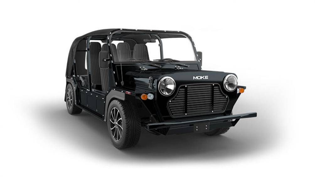 Đồng thời bổ sung thêm các tính năng hiện đại bao gồm phanh tái tạo, trợ lực lái, kính chắn gió có sưởi, và nhiều bộ phận an toàn hơn