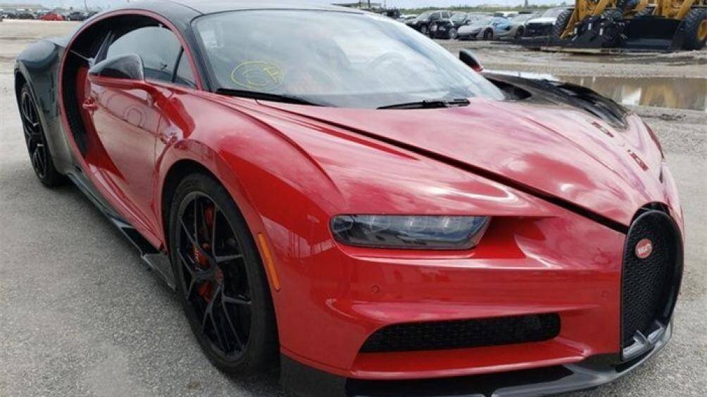 Mức giá mong muốn đối với chiếc xe khoảng 345.000 USD (7,8 tỷ đồng), chỉ bằng 10% giá trị ban đầu của mẫu Chiron Sport