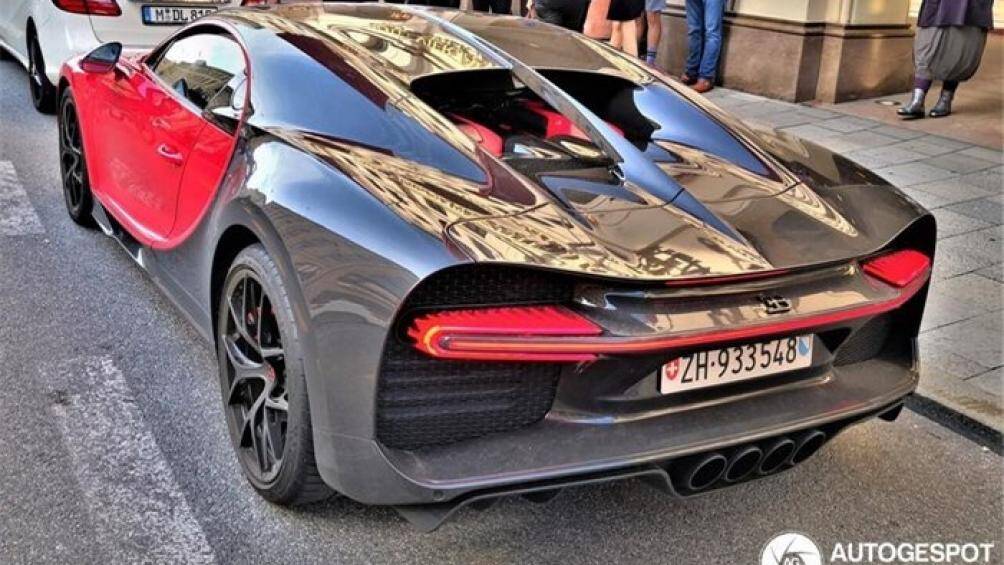 Tuy nhiên, các chi tiết còn lại của chiếc xe không bị ảnh hưởng