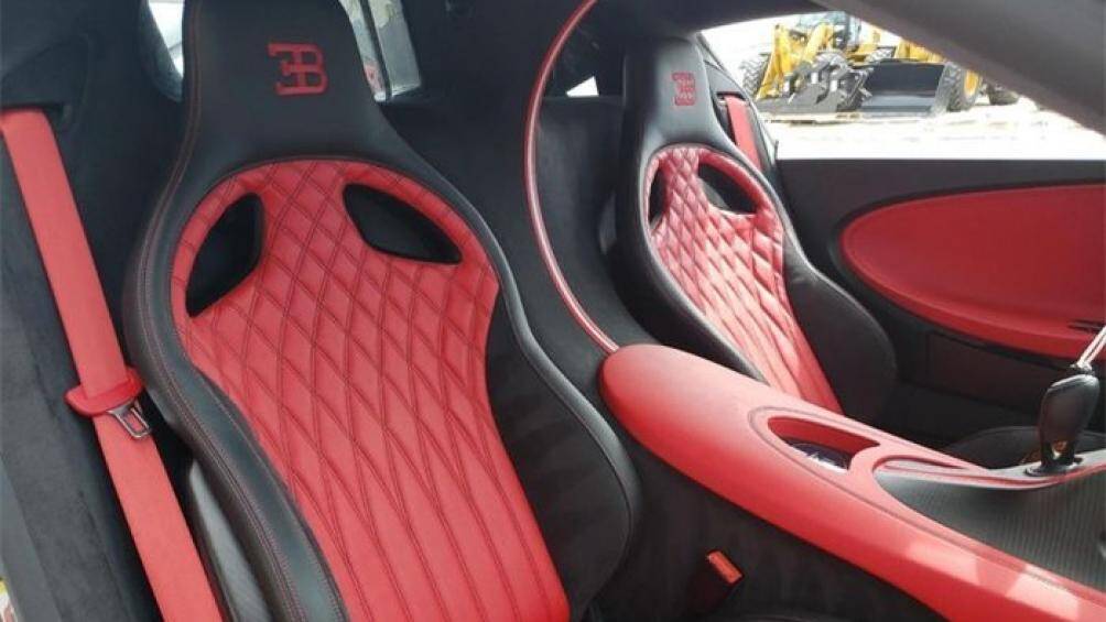 Rapper người Dominica đã mua lại chiếc xe này và thường xuyên sử dụng trong các video ca nhạc của mình