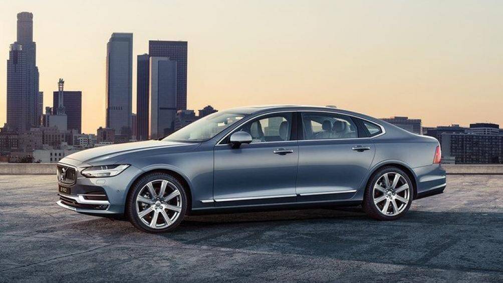 5. Volvo S90