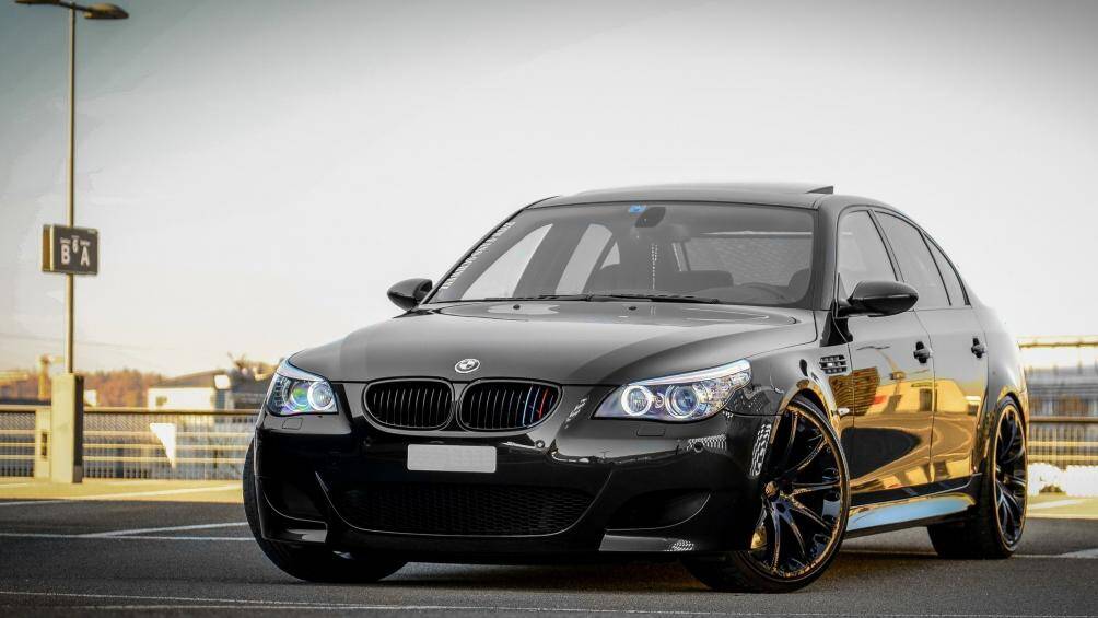 6. BMW M5 (E60)
