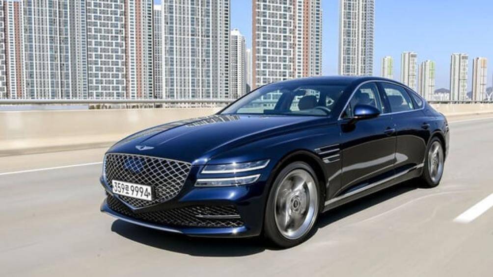 9. Hyundai Genesis G80