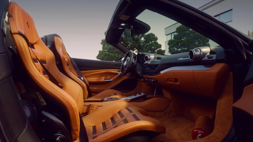 Novitec sẽ chỉ bán ra 15 gói độ tương tự với việc 15 chiếc F8 Spider sẽ được trang bị gói Novitec N-Largo trên thế giới