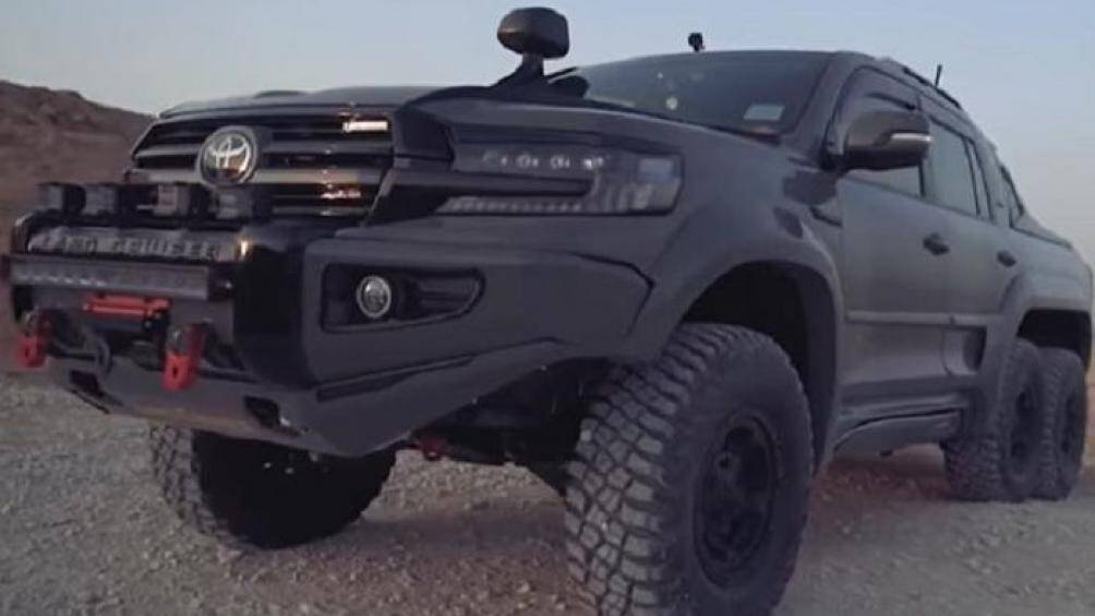 Sinh ra ở Iraq, Hussein có khá nhiều kinh nghiệm trong việc độ xe ô tô. Và đây là sản phẩm mới nhất của anh