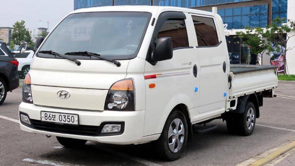 7. Hyundai Porter (doanh số: 4.042 chiếc)