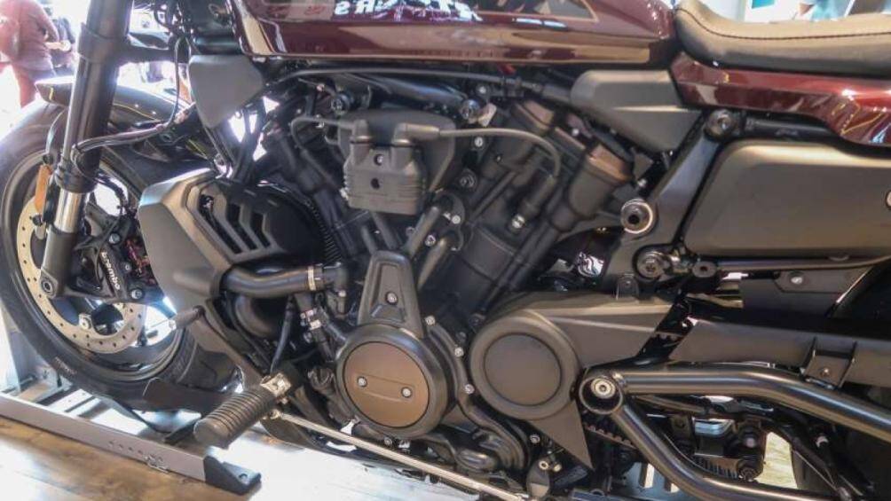 Mẫu xe hoàn toàn mới này thuộc dòng Sportster, được trang bị động cơ Revolution Max 1.250 V-twin
