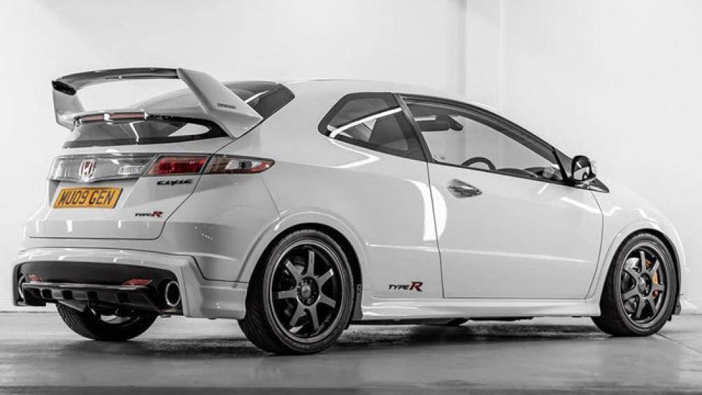 1. Honda Civic Type-R Mugen (số xe được sản xuất: 20 chiếc)
