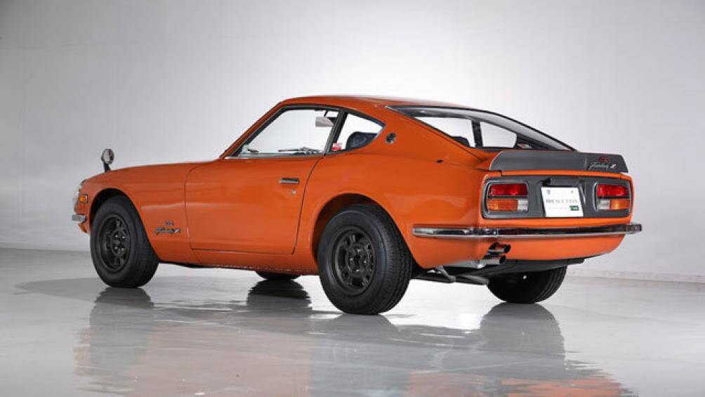 5. Nissan Fairlady Z432R (số xe được sản xuất: 50 chiếc)