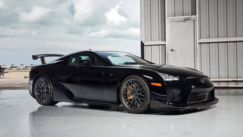 6. Lexus LFA Nurburgring Edition (số xe được sản xuất: 64 chiếc)