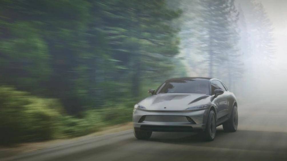 Phiên bản Five RS hiệu suất cao có khả năng tăng tốc từ 0-96km/h chỉ mất 1,9 giây trước khi đạt tốc độ tối đa 322 km/h