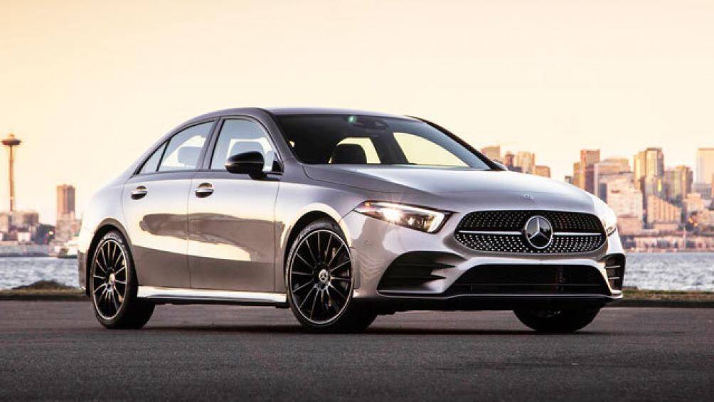 6. Mercedes-Benz A-Class (doanh số: 165 nghìn chiếc, chiếm 2,6% thị phần)