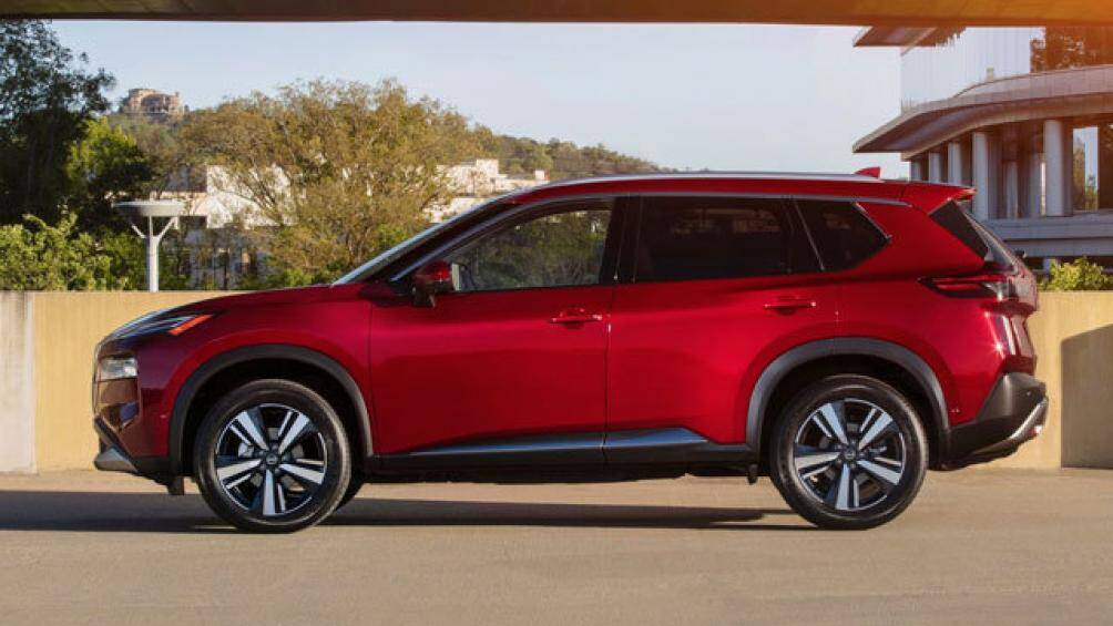 9. Nissan Rogue (doanh số: 240.239 chiếc)