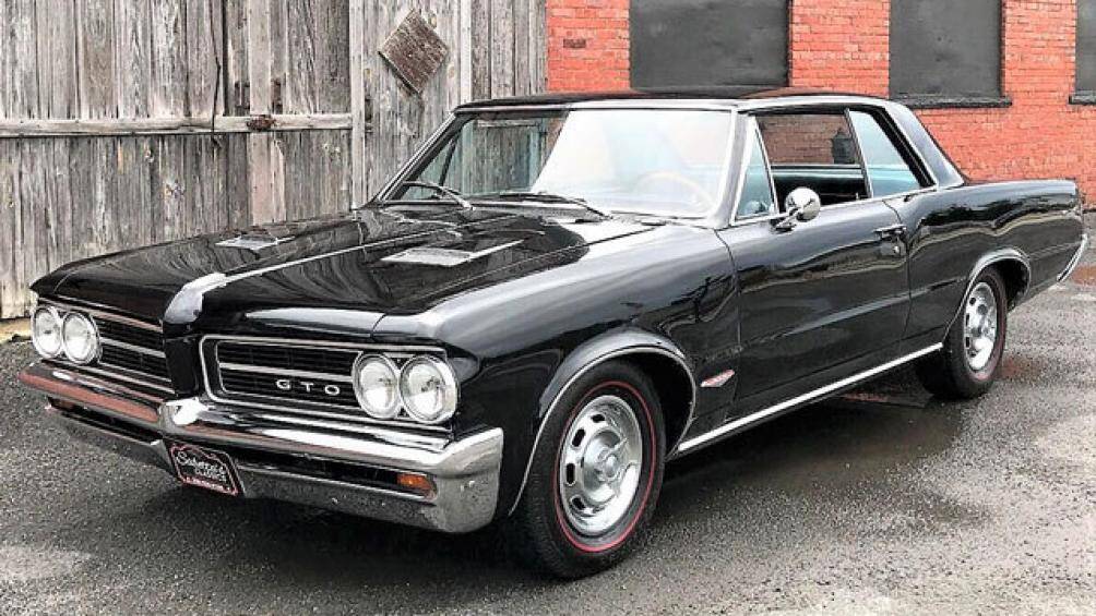 1. Pontiac GTO 1964