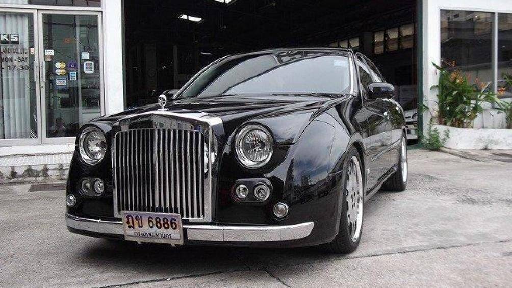 6. Mitsuoka Galue Convertible