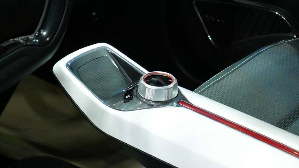 Con số tương ứng của Pocco MM là 399.000 - 469.000 Baht (269 - 316 triệu đồng)